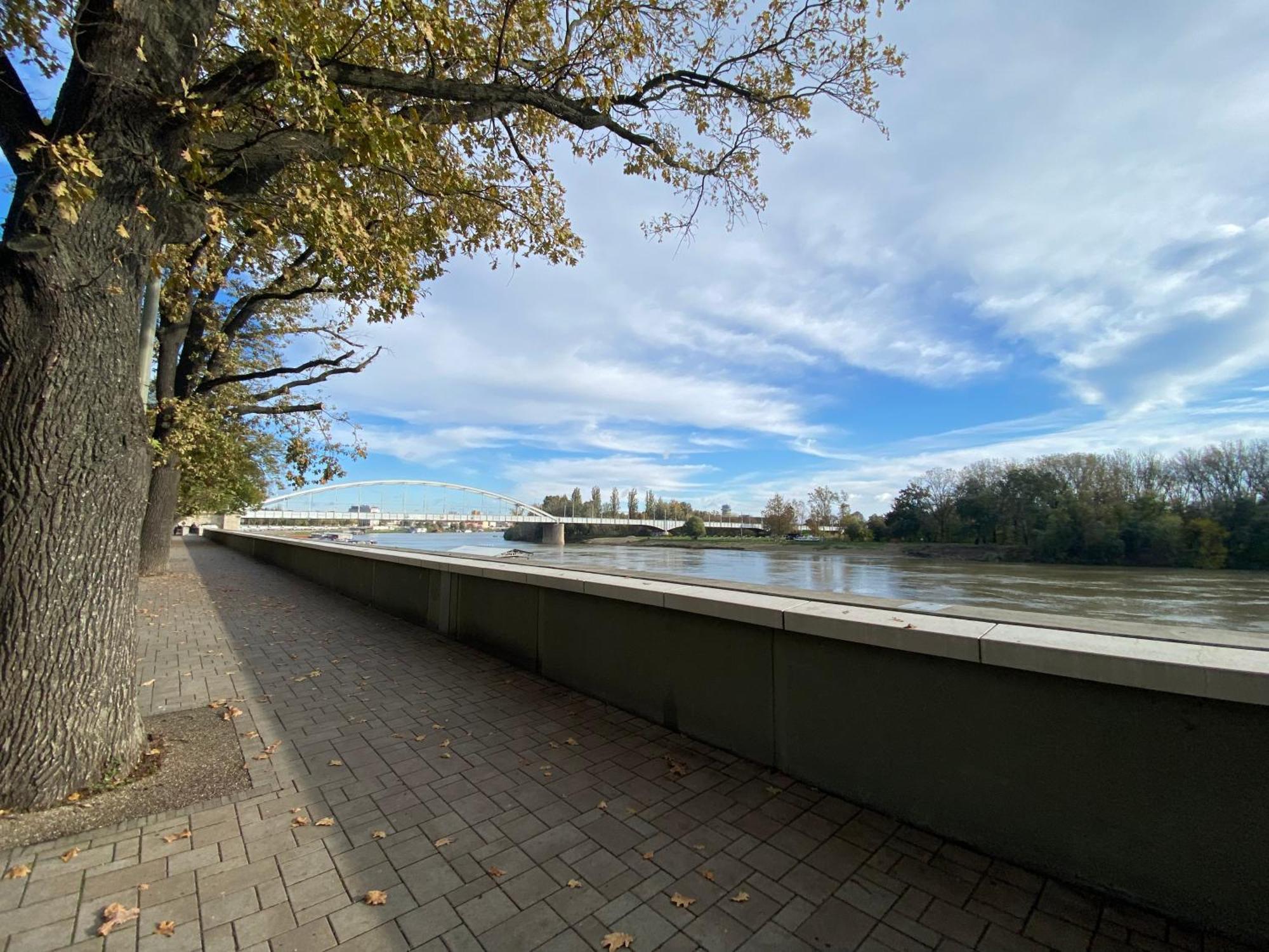 Romantic Riverview Bestern Szeged Eksteriør bilde